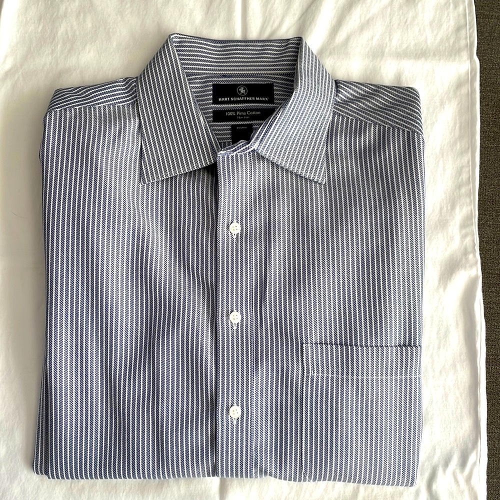 Hart Schaffner Marx dress shirt, 16.5x35, EUC